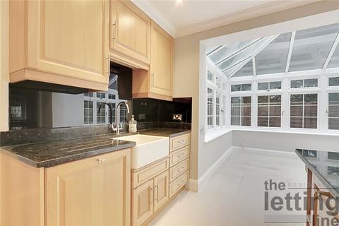 4 bedroom semi-detached house to rent, Burnt Farm Ride, Enfield, Middlesex, EN2