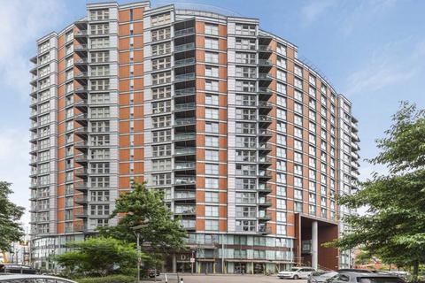 2 bedroom flat for sale, Fairmont Avenue, London E14