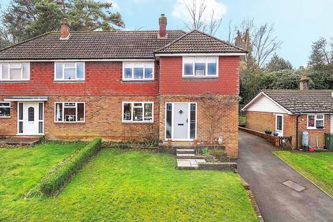undefined, Pearse Place, Lamberhurst, TN3