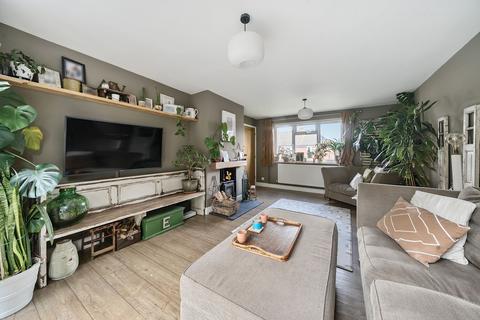 undefined, Pearse Place, Lamberhurst, TN3