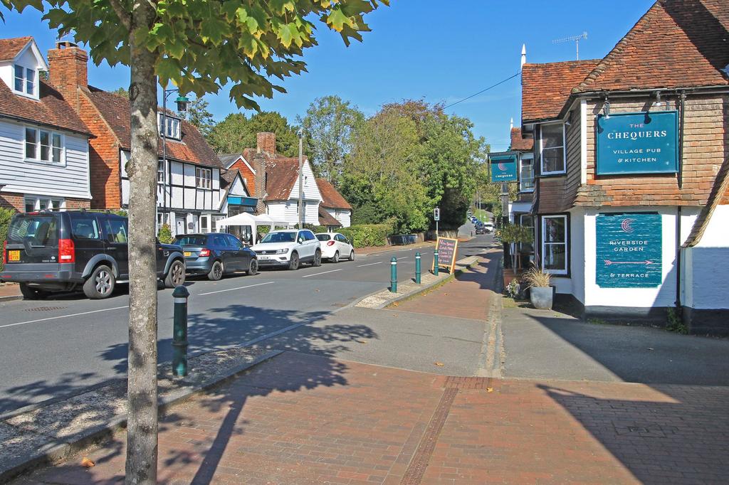 Lamberhrust centre, pub and tea room