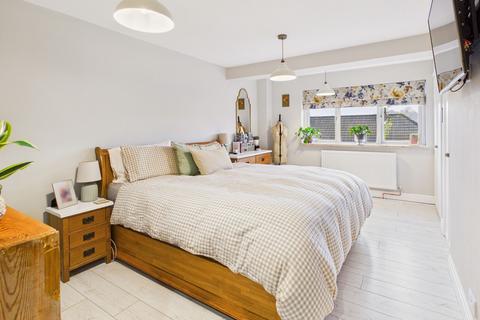 3 bedroom semi-detached house for sale, Pearse Place, Lamberhurst, TN3