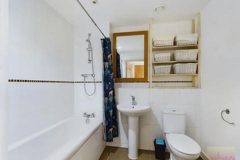 1 bedroom flat to rent, East Croft House, Northolt Road, Harrow