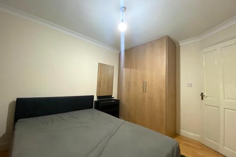 undefined, Monmouth Road, Hayes UB3