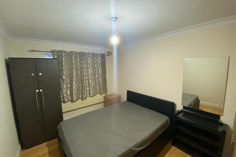 undefined, Monmouth Road, Hayes UB3