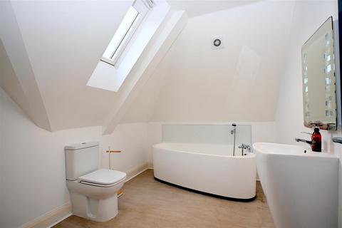 1 bedroom flat for sale, Lismore Road, Eastbourne