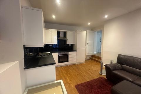 2 bedroom flat to rent - Broadhurst Gardens, West Hampstead, London NW6