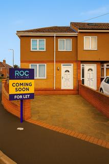 undefined, Romford RM5