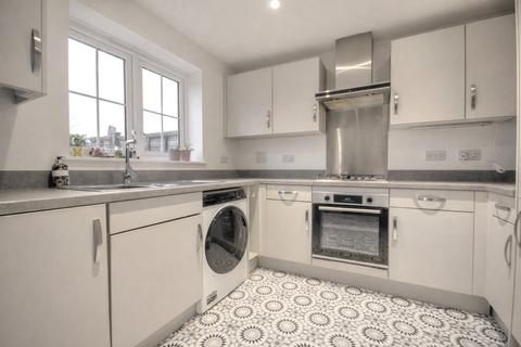1 bedroom terraced house to rent, Greensand Place, Godalming, Surrey, GU7
