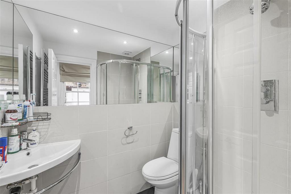 En Suite Shower Room