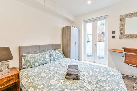 2 bedroom flat for sale, Mountgrove Road, Islington, London, N5