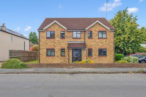 undefined, Surrey, STAINES-UPON-THAMES, TW18