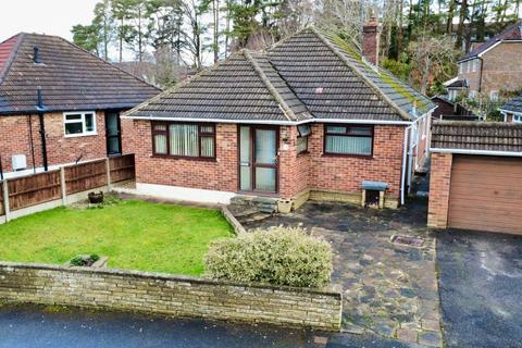 3 bedroom detached bungalow for sale, Andrews Close, Fleet GU52