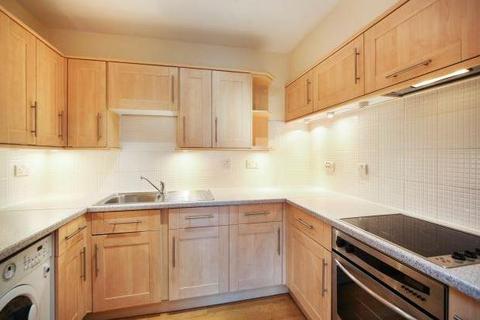 2 bedroom apartment to rent, Nottingham Terrace, London NW1