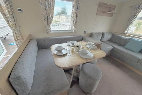 3 bedroom static caravan for sale - Beach Road, St. Osyth CO16