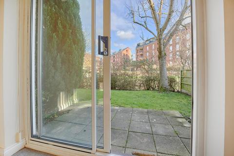 2 bedroom apartment for sale, Wharf Place, Bishop's Stortford CM23