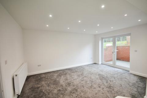 3 bedroom bungalow to rent, New Street, Chesterfield S42