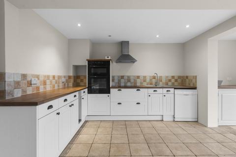 4 bedroom terraced house for sale, Mill Row, Thaxted CM6