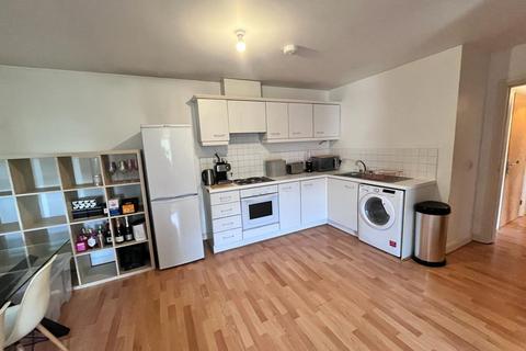 2 bedroom flat to rent, New Belvedere Close, Stretford, M32