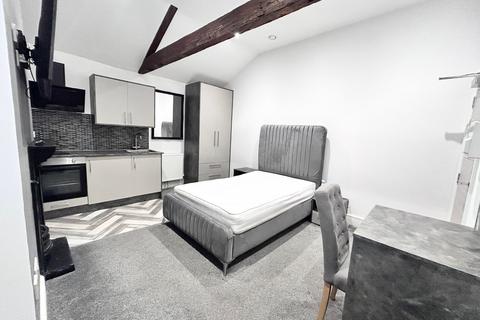 undefined, Priestgate, PETERBOROUGH PE1