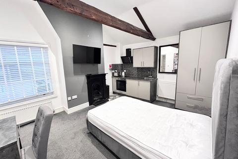 undefined, Priestgate, PETERBOROUGH PE1
