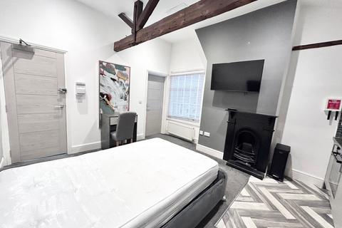 undefined, Priestgate, PETERBOROUGH PE1