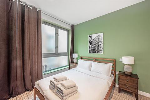 2 bedroom apartment to rent, Hoxton Square, London, N1