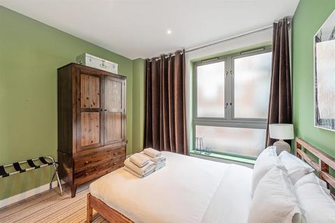2 bedroom apartment to rent, Hoxton Square, London, N1