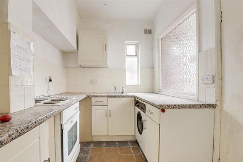 3 bedroom end of terrace house for sale, Radford Boulevard, Nottingham NG7