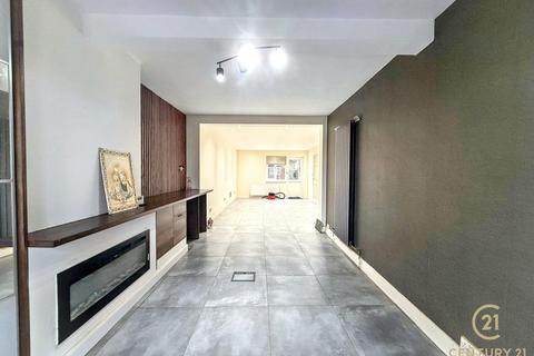 undefined, The Crossways, HOUNSLOW TW5