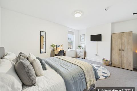 1 bedroom in a house share to rent - 31 Kingsholm Road, Gloucester GL1