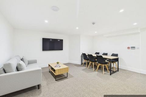 undefined, 31 Kingsholm Road, Gloucester GL1