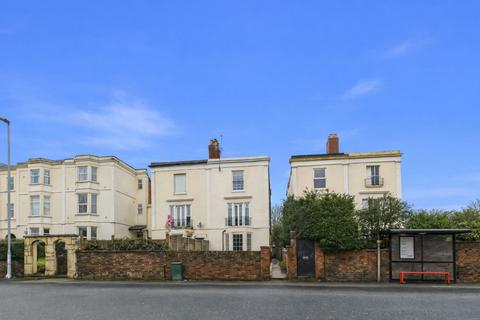 undefined, 31 Kingsholm Road, Gloucester GL1