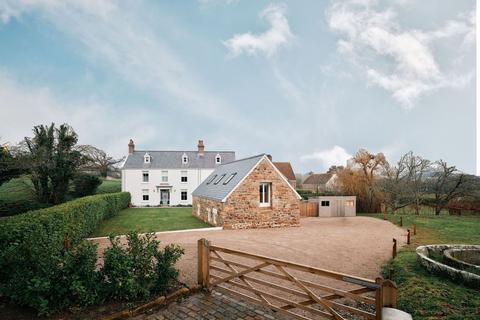 4 bedroom detached house for sale, La Rue De Grouville, Jersey JE3