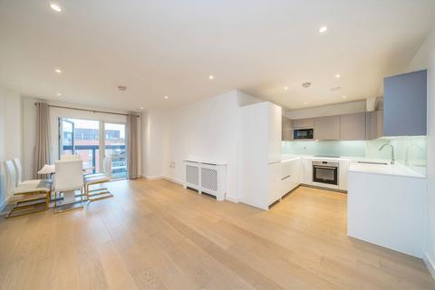 3 bedroom flat for sale - Wilkinson Close, London NW2