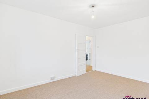 undefined, Roselands Avenue, Roselands, Eastbourne, BN22