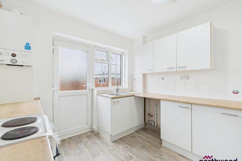 undefined, Roselands Avenue, Roselands, Eastbourne, BN22