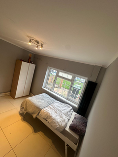 1 bedroom in a house share to rent, Norbury Avenue, Thornton Heath CR7