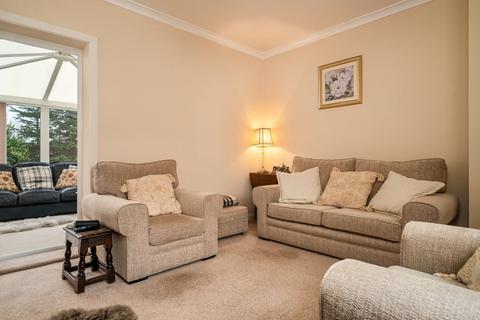2 bedroom townhouse for sale, Whitehall Grove, Drighlington