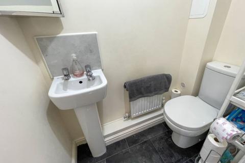 3 bedroom end of terrace house to rent, Pickering Drive, Newton-Le-Willows, WA12