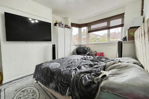 2 bedroom flat to rent, Downbank Avenue, Bexleyheath, DA7 6RT
