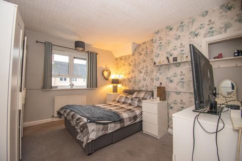3 bedroom semi-detached house for sale, Overpark Avenue, Leicester