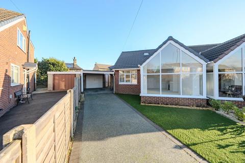 3 bedroom bungalow for sale, Smalewell Drive, Pudsey, West Yorkshire