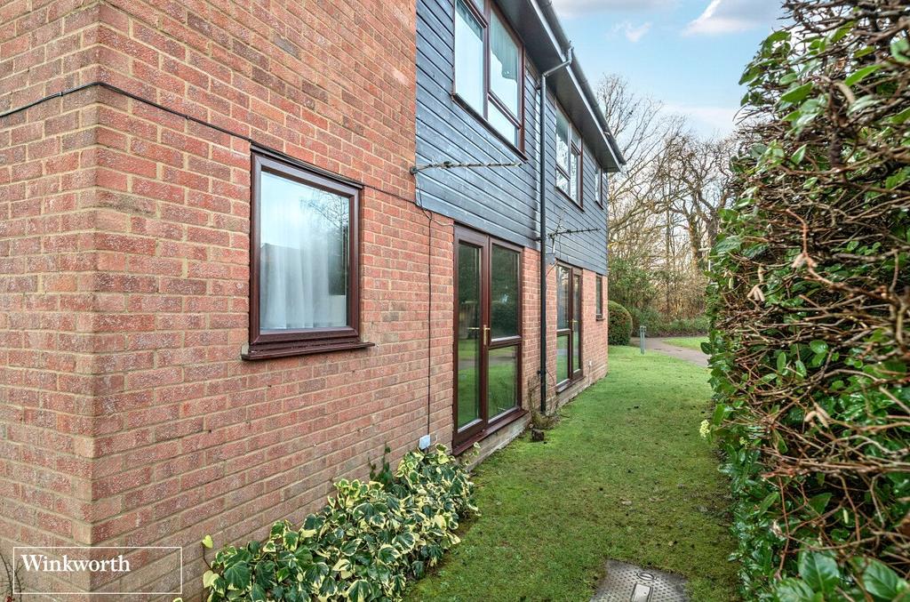 Rear Lawn Area