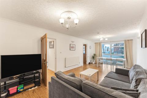 undefined, Ridgeway Court, North Chingford