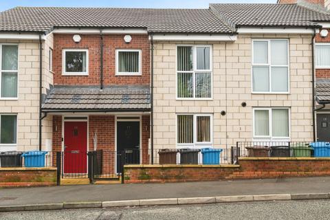 3 bedroom terraced house for sale - Wellyhole Street, Greater Manchester OL4