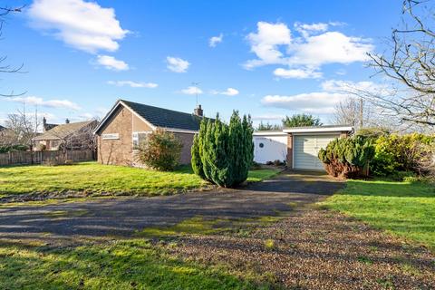 undefined, West Side, North Littleton, WR11