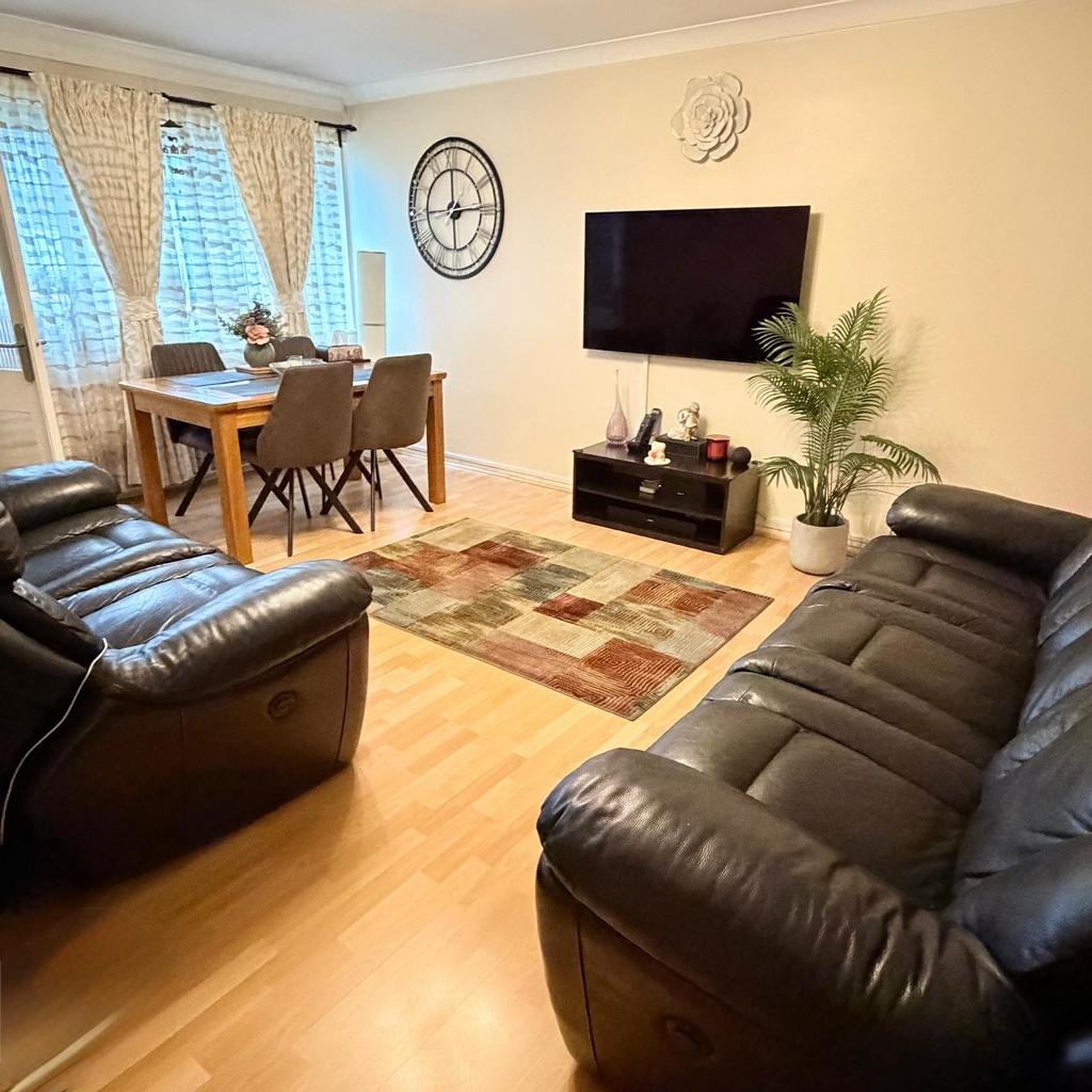 2 bed flat to rent Gilpin Avenue, Hayes UB3
