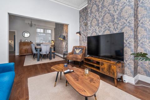 3 bedroom end of terrace house for sale, Dentons Green Lane, Dentons Green, WA10