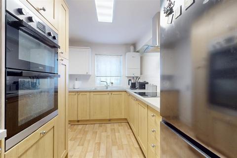 3 bedroom apartment for sale, Richmond House, 27 Rabling Road